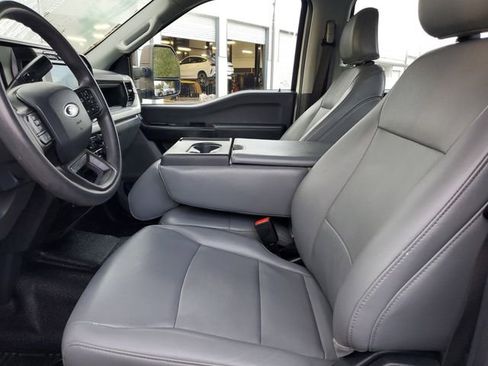 Used 2024 Ford F250 XL image 19