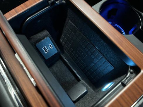 Used 2020 Lincoln Navigator L Reserve w/ Luxury Package image 25