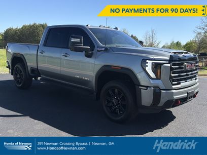 Used 2025 GMC Sierra 2500 AT4 w/ AT4 Premium Plus Package
