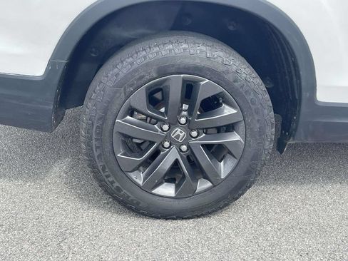 Used 2021 Honda Ridgeline Sport image 9