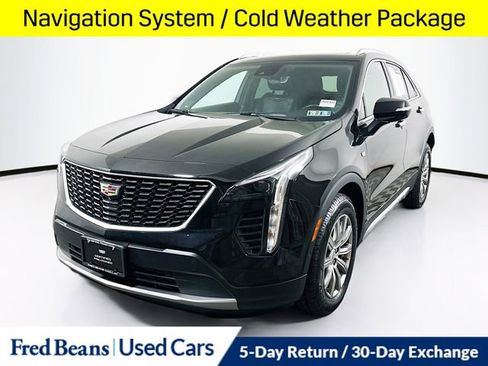 Used 2021 Cadillac XT4 Premium Luxury w/ Enhanced Visibility Package AWD/4WD image 3