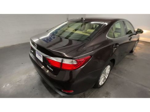 Used 2013 Lexus ES 350 4dr Sdn image 8