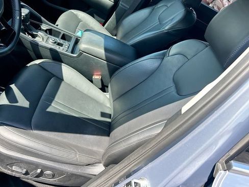 Used 2025 Kia Sorento S w/ Panoramic Sunroof Package FWD image 16