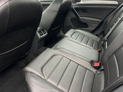 Used 2017 Volkswagen Golf Alltrack SEL image 12