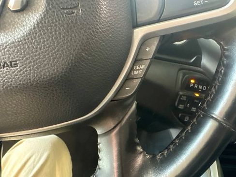 Used 2023 RAM 1500 Big Horn AWD/4WD image 34