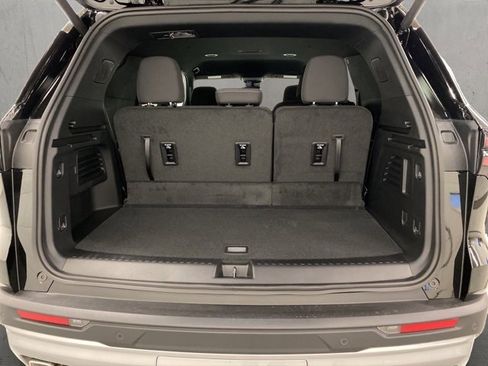 New 2026 Chevrolet Traverse LT w/ Driver Confidence Package image 24