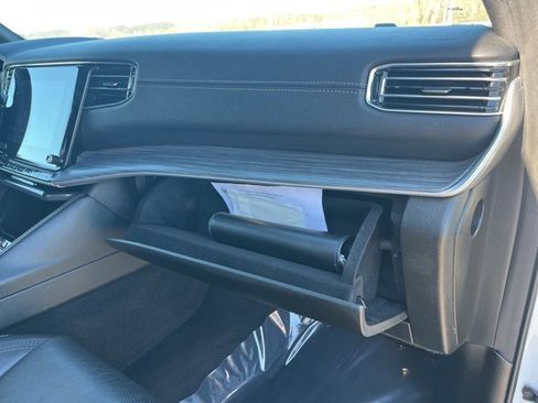 Used 2024 Jeep Wagoneer L Series II w/ Flexible Seating Group image 58