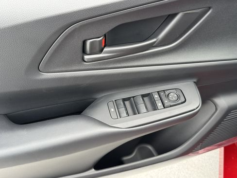 New 2026 Toyota Prius Plug-In Hybrid FWD image 18