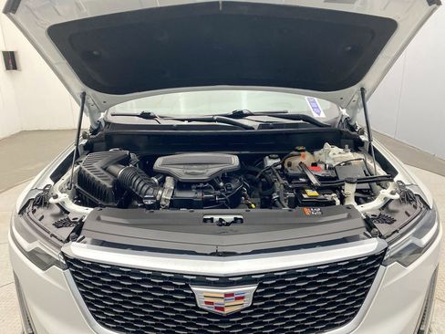 Used 2021 Cadillac XT6 Premium Luxury AWD/4WD image 11