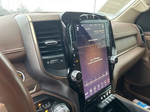 Used 2020 RAM 1500 Limited image 10