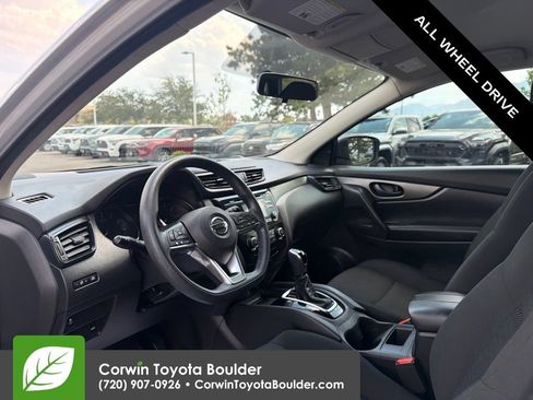 Used 2018 Nissan Rogue Sport S w/ S Appearance Package AWD/4WD image 25