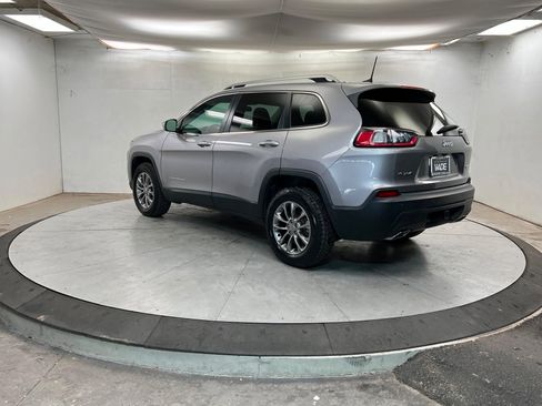 Used 2019 Jeep Cherokee Latitude Plus w/ Trailer Tow Group image 3