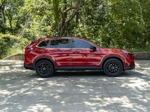 Used 2025 Honda CR-V Sport-L image 10