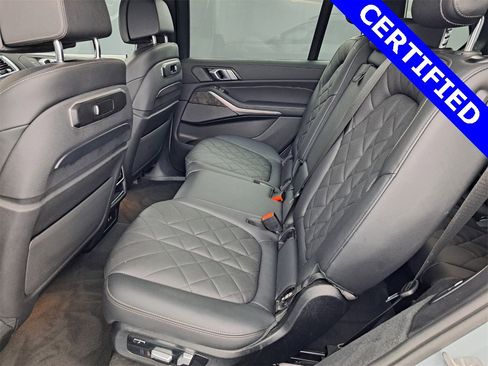 Certified 2024 BMW X7 xDrive40i w/ M Sport Package image 10