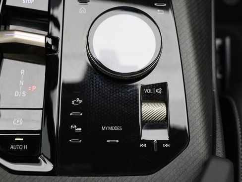 Used 2025 BMW X3 xDrive30i w/ Premium Package image 26