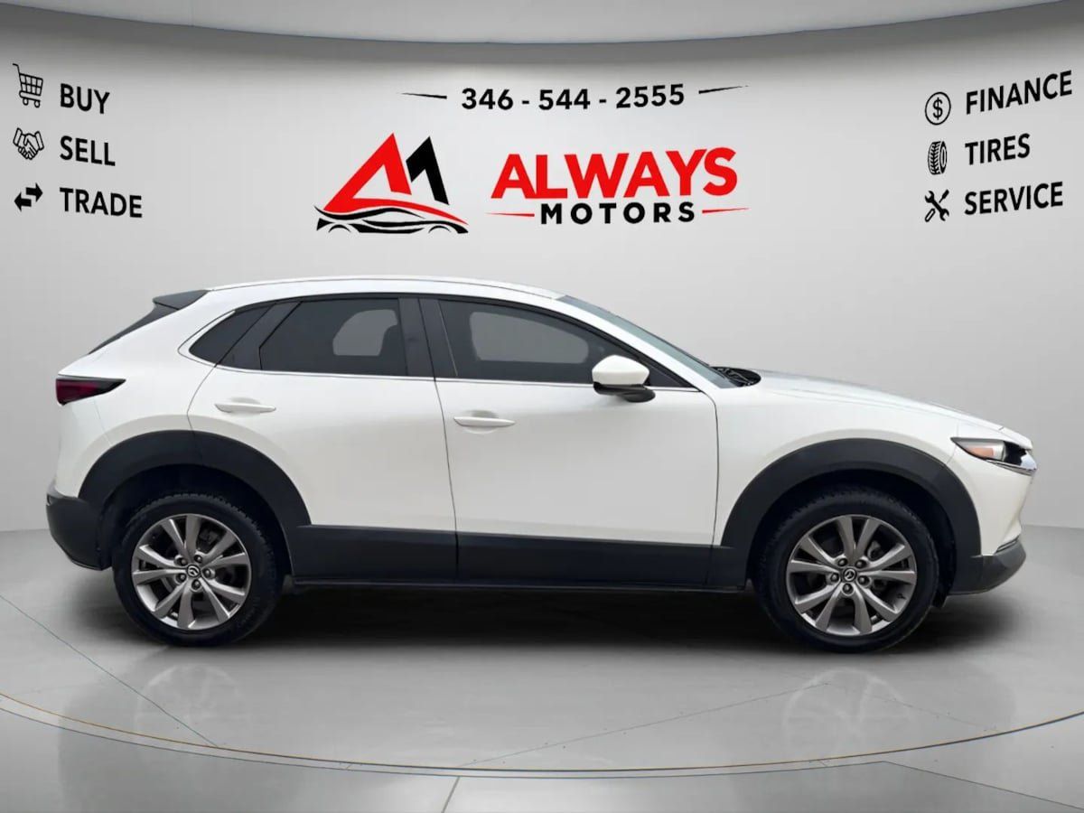 Used 2020 MAZDA CX-30 AWD w/ Select Package image 4