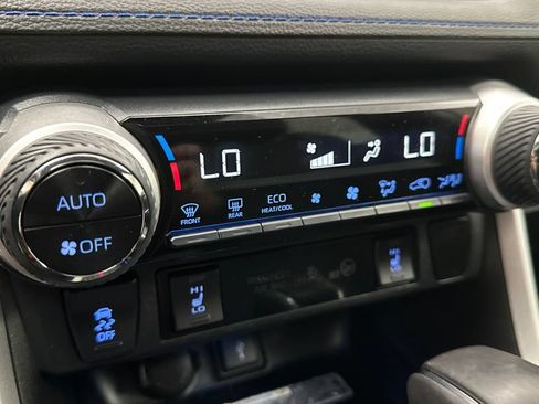Certified 2021 Toyota RAV4 XSE AWD/4WD image 28