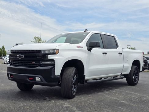 Used 2020 Chevrolet Silverado 1500 LT Trail Boss AWD/4WD image 12