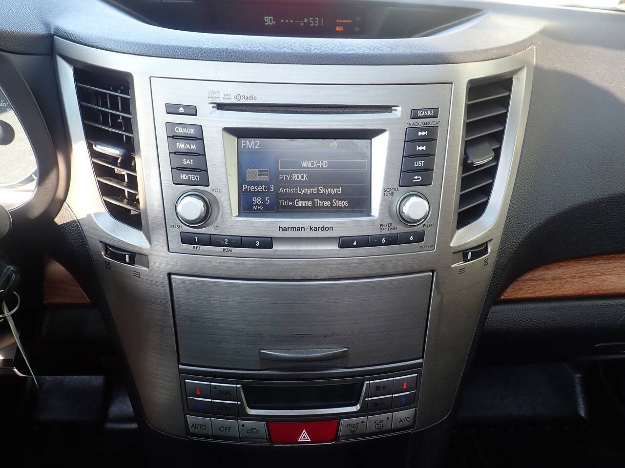 Used 2014 Subaru Outback 2.5i Limited w/ Moonroof Package AWD/4WD image 5
