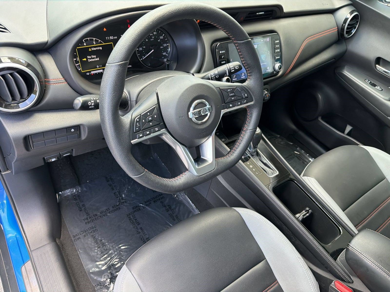 Used 2021 Nissan Kicks SR w/ SR Premium Package FWD image 4