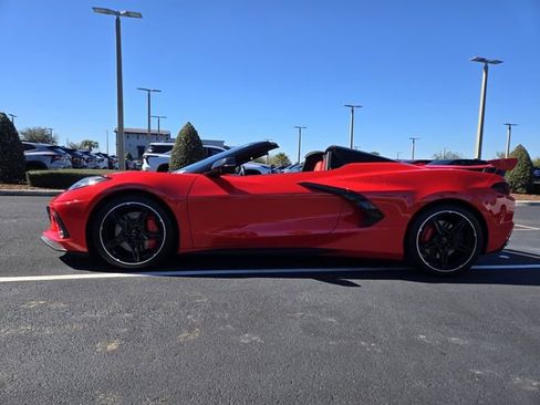 Certified 2022 Chevrolet Corvette Stingray Preferred Conv w/ Z51 Performance Package image 3