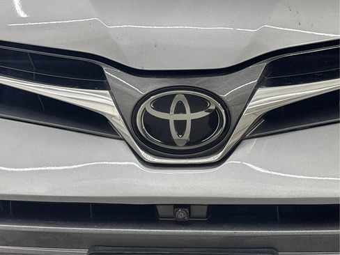 Used 2018 Toyota Sienna Limited Premium image 36