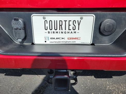 Used 2024 GMC Sierra 1500 Elevation image 32