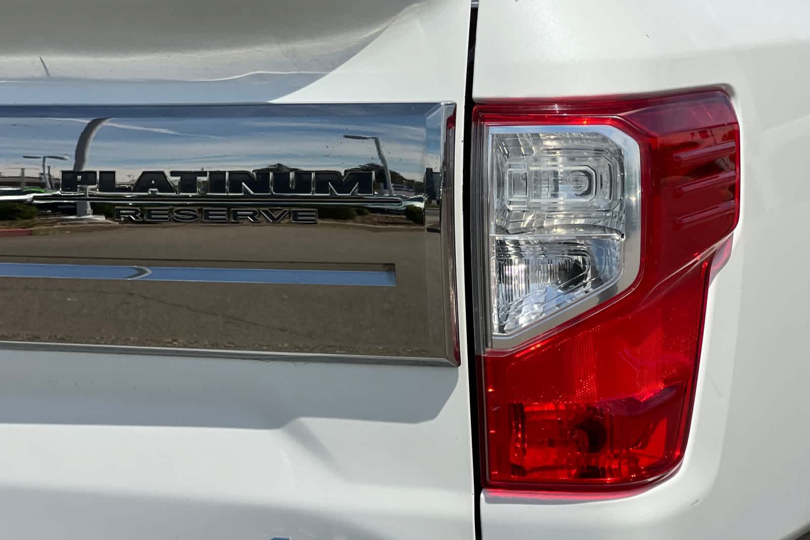 Used 2016 Nissan Titan Platinum Reserve AWD/4WD image 33