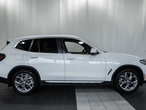 Used 2023 BMW X3 xDrive30i w/ Premium Package AWD/4WD image 3