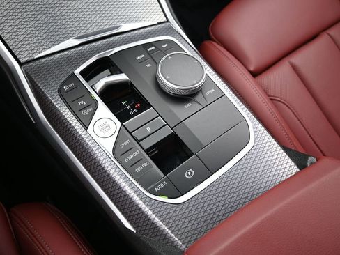 Used 2025 BMW 330i xDrive Sedan image 28