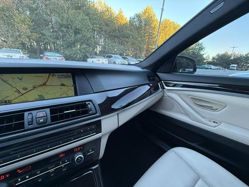 Used 2013 BMW 535i Sedan RWD image 22