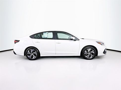 Used 2025 Subaru Legacy Premium image 8