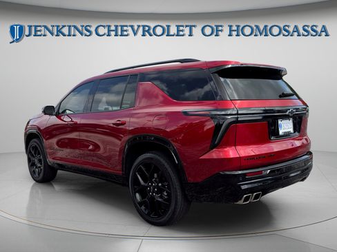 Used 2024 Chevrolet Traverse RS w/ LPO, Floor Liner Package AWD/4WD image 7