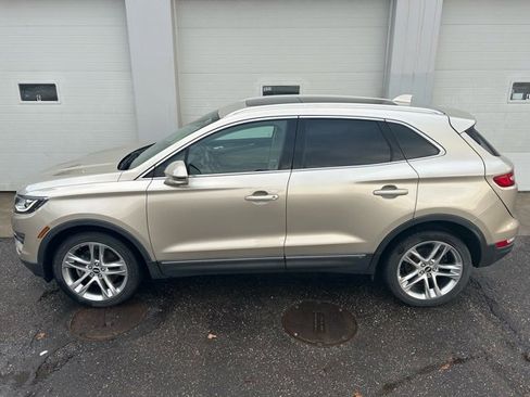 Used 2017 Lincoln MKC Reserve w/ Lincoln MKC Climate Package image 3