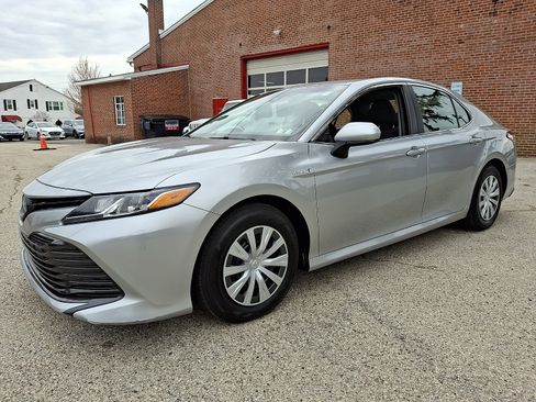 Used 2018 Toyota Camry LE w/ Protection Package (Q2) image 3