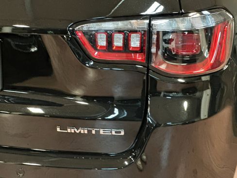 New 2026 Jeep Compass Limited image 25