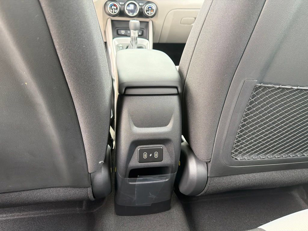 New 2026 Hyundai Venue SEL FWD image 17