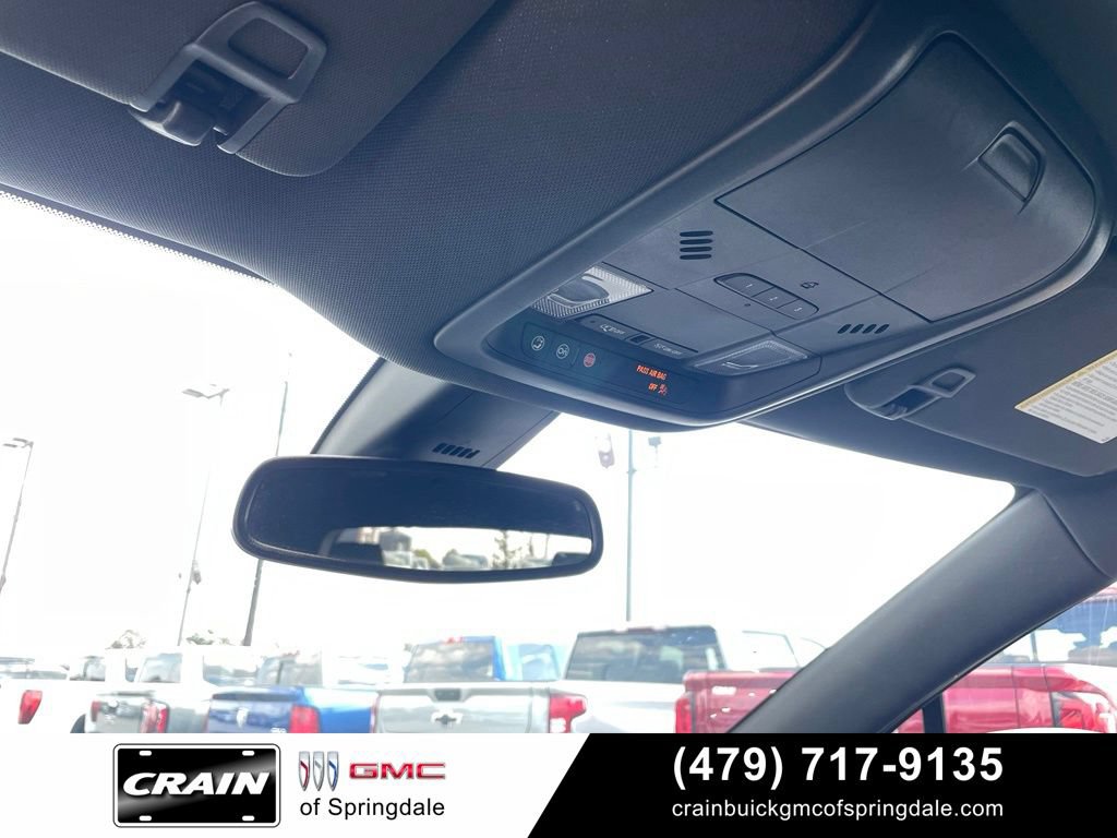 Used 2024 Buick Enclave Essence FWD image 21