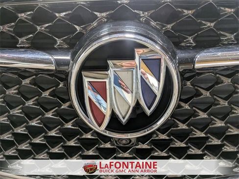 Certified 2019 Buick Enclave Avenir w/ Trailering Package, 5000 lbs. image 9