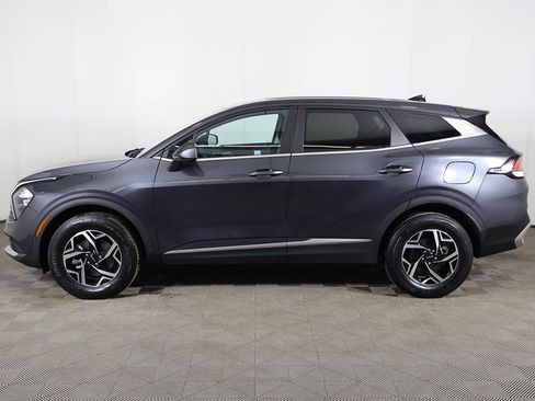 Used 2023 Kia Sportage LX image 16