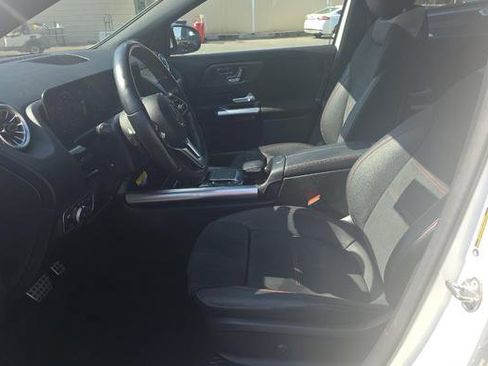 Used 2023 Mercedes-Benz GLA 250 4MATIC w/ AMG Line Exterior image 5