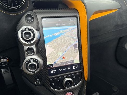 Used 2022 McLaren 720S Spider RWD image 15