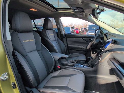 Used 2021 Subaru Crosstrek 2.5i Sport w/ Moonroof Package image 23