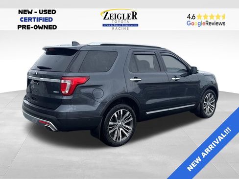 Used 2017 Ford Explorer Platinum AWD/4WD image 3