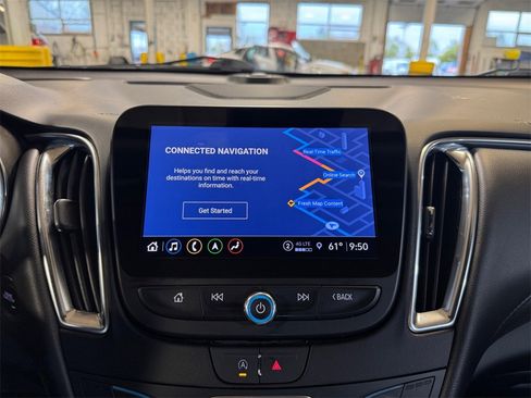 Used 2024 Chevrolet Malibu LT image 19