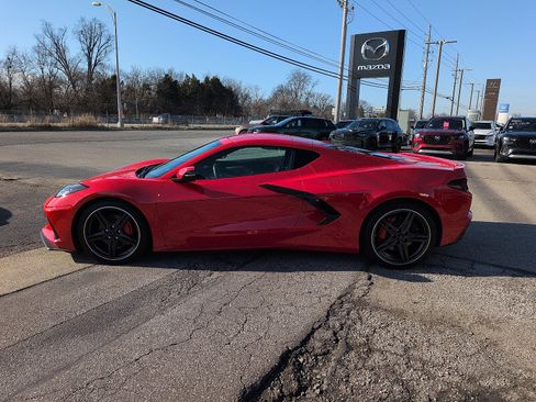 Used 2025 Chevrolet Corvette Stingray Preferred Cpe w/ Battery Protection Package image 4