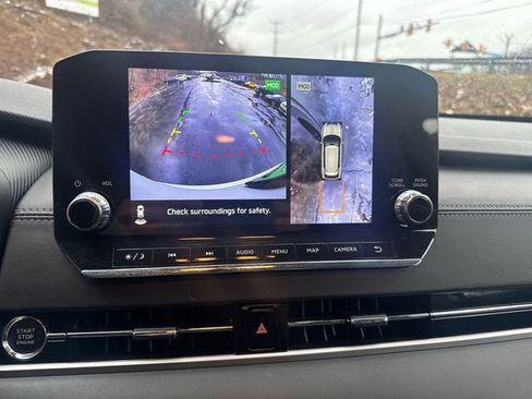 Used 2024 Mitsubishi Outlander SE image 23