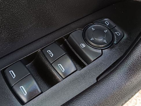 Used 2022 Chevrolet Blazer LT image 8