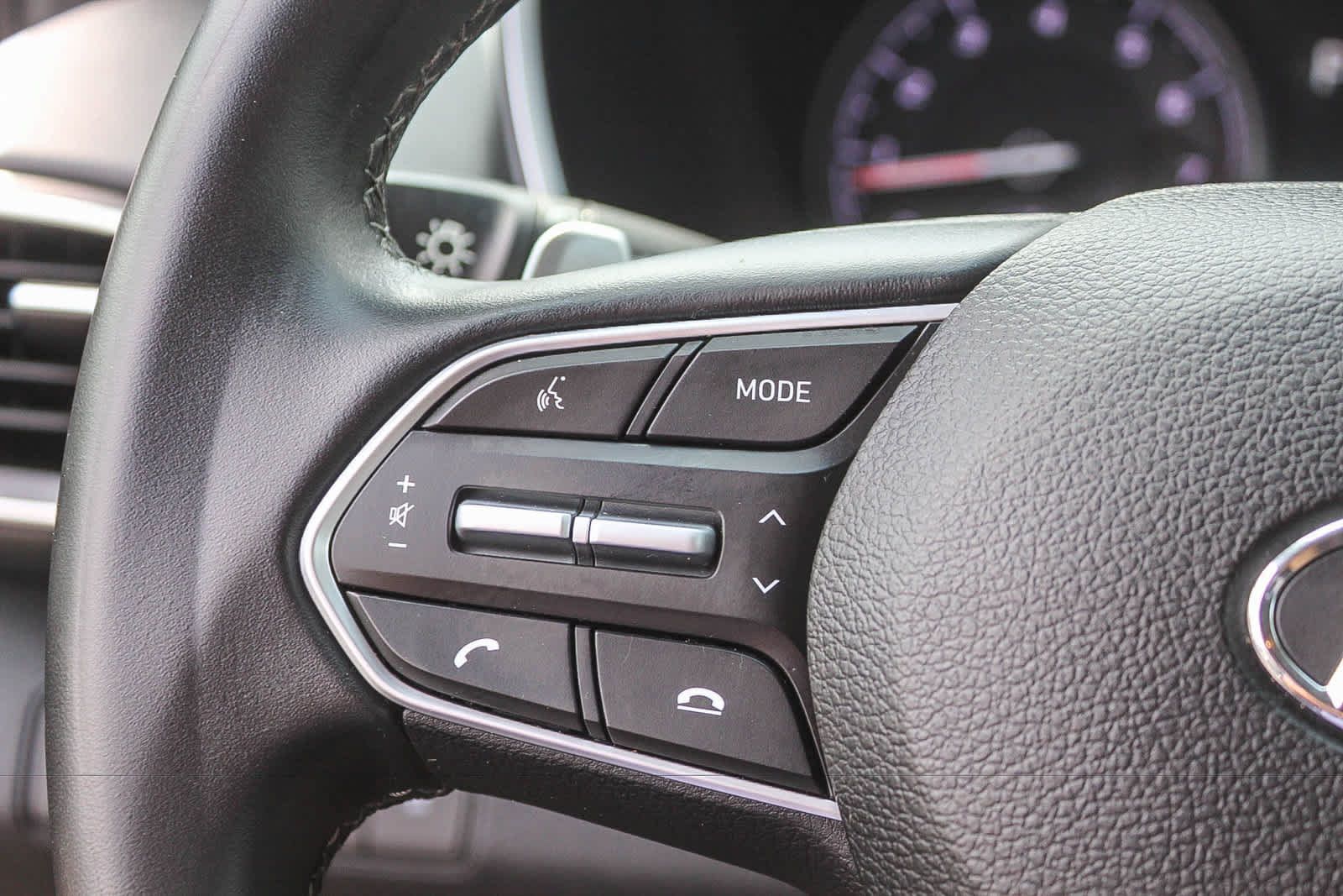 Certified 2023 Hyundai Santa Fe SEL FWD image 28