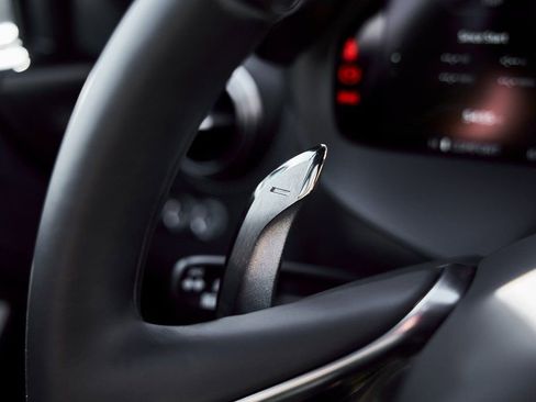 Used 2024 McLaren 750S image 70